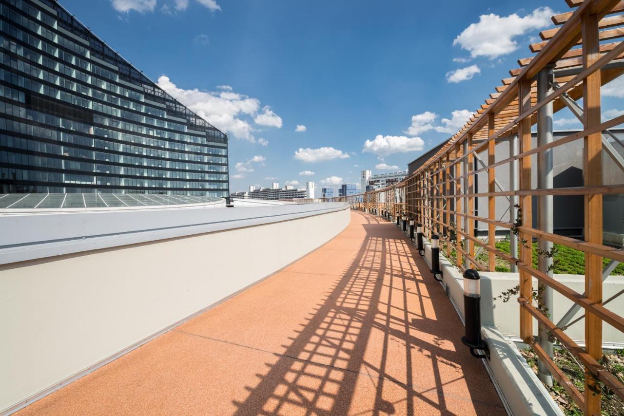 Apartamenty Sky Tower Wroclaw Exterior photo