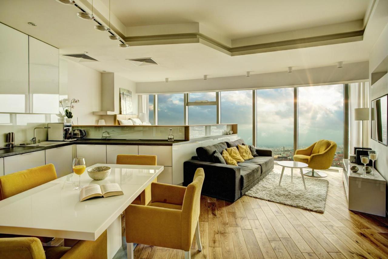 Apartamenty Sky Tower Wroclaw Exterior photo